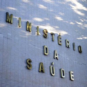 GOVERNO TROCA MINISTRO DA SAÚDE