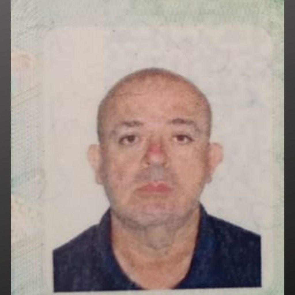 NOTA DE FALECIMENTO Sr. Douglas